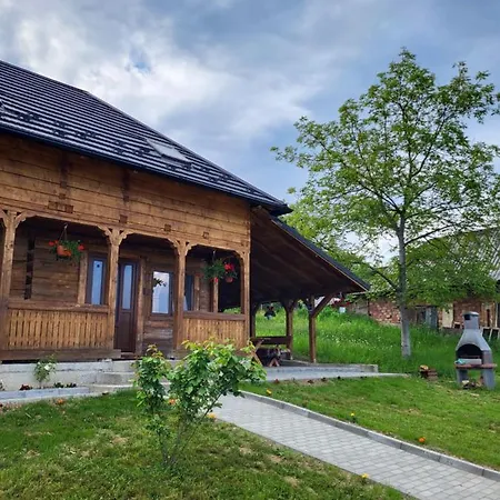 Casa De Lemn Country house Valeni (Maramures)